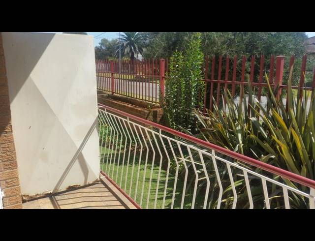 1 BEDROOM APARTMENT FOR SALE IN STRUBENVALE